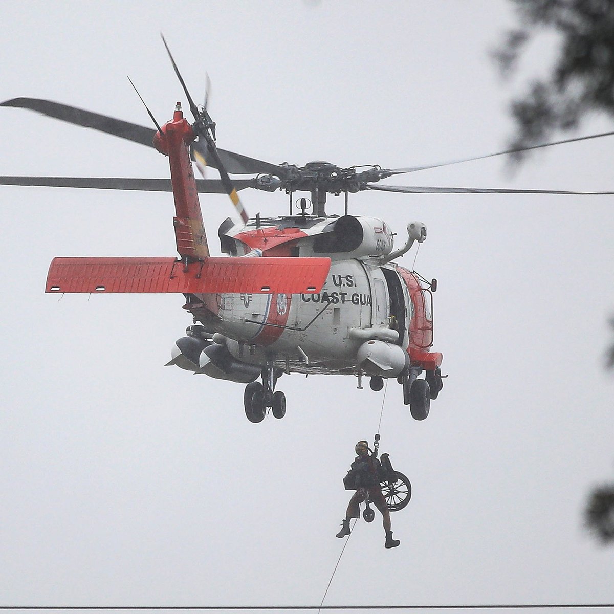 Helitech Expo tweet media