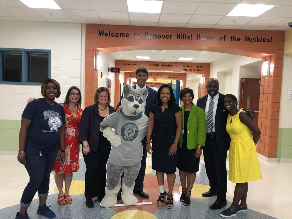 First day of school tours with @VAtterbeary and @JenTerrasa. We started in Elkridge and here we are with the staff and PTA at Hanover Hills Elementary @hcpss_hhes 😄