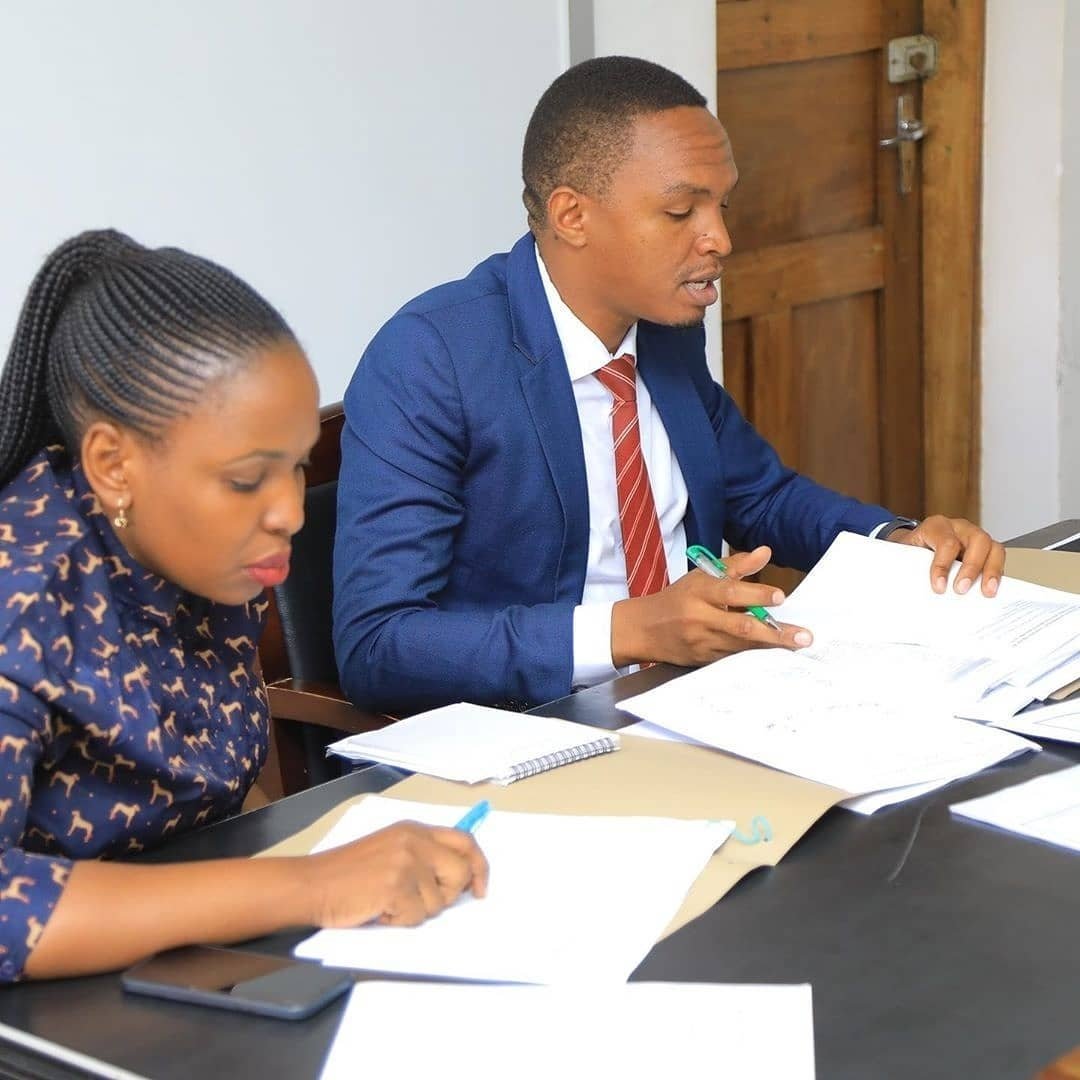 Happyness Seneda tweet media