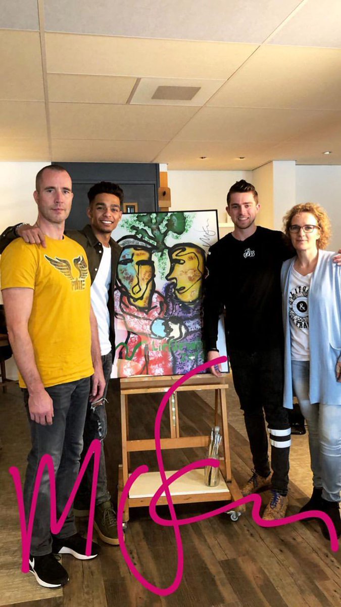 De uitzenddatum van het item van <a href="/vilente/">Vilente</a> in van Van Passie Naar Droombaan is bekend. Op zaterdag 7 september om 16.30 op RTL 4 zie je hoe mooi het werken in de ouderenzorg is en biedt kunstenaar Milan zijn verbeelding van Mensgerichte Zorg aan.
ede.nieuws.nl/nieuws/27071/e…