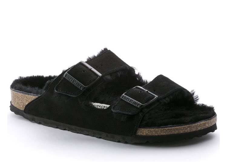 If I’m not mistaken Joonie’s Italian gallery hopping shoes of choice were none other than a pair of shearling lined Arizonas! Bangtan Birken-stans stay winning!