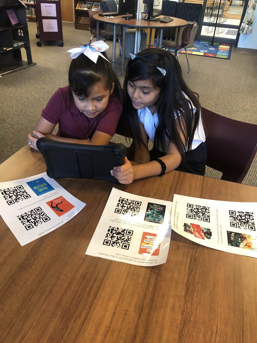 Brandenburglib's tweet photo. Our cougars are getting excited to read the 2019-2020 Bluebonnet Books this year! @Brandenburglib @BburgCougars @IrvingLibraries @IrvingISD https://t.co/ZP528VndRW