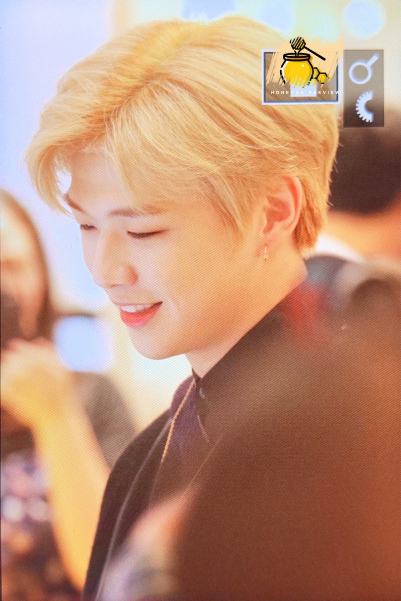 DanityK_here's tweet photo. Some of the photos that I like the most for today's event
Daniel's side profile is hella perfect♡
@danielk_konnect 
#강다니엘 #KangDaniel
#KangDanielxFendi https://t.co/Mtv8d2ZIL9