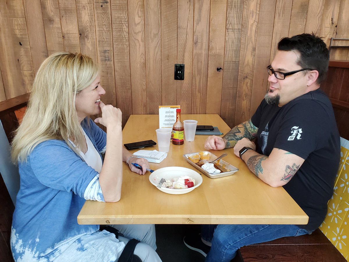 HighRoad_Inc's tweet photo. If you are looking to talk through creative strategy, ideas that need developing or strengthening an existing brand, let me connect you with my new friend Josh. #100CupsofCoffee #2 #creative #coaching #brandcoaching #smallbusiness #branddev #marketing #takethehighroad https://t.co/He51AfyChw
