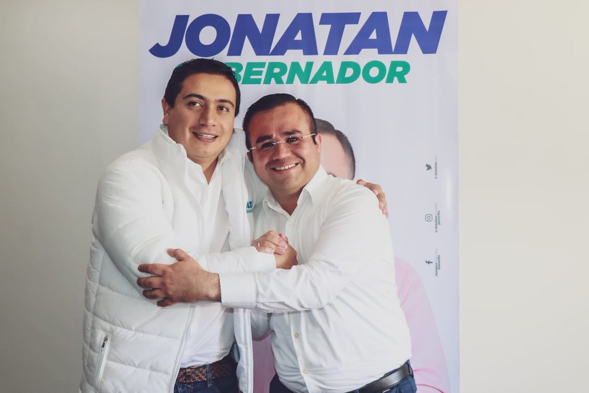 CambioRadicalBo's tweet photo. El exdiputado @DavidFCastillo fue presentado de manera oficial como integrante de la campaña a la Gobernación #JuntosEsMomento @JONATANSANC. Se consolida el Cambio en Boyacá. https://t.co/aJqcTIV8ON