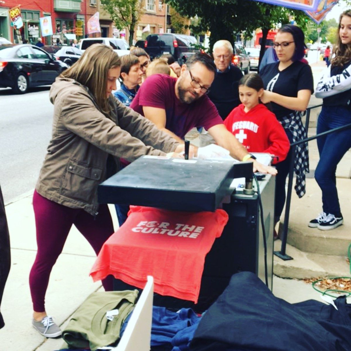 Come print your own Tees this Friday September 7th! - mailchi.mp/0f931a89a1ce/c…