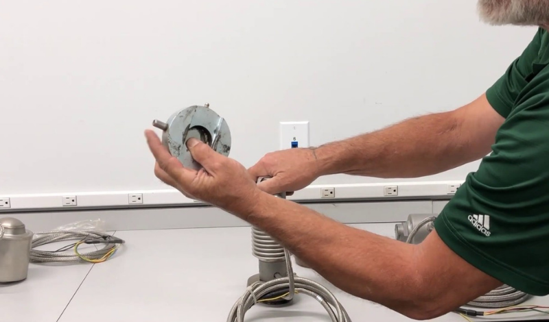 grmetrology's tweet photo. Ensure load cells are paired with the correct load cell cups during your truck scale installation. We've made a short 2 minute video describing what to look for. Contact us for more information! 

#installation #video #loadcell #loadcells #truckscale

https://t.co/SbhqTSnQZv https://t.co/lfFsWp4XbJ