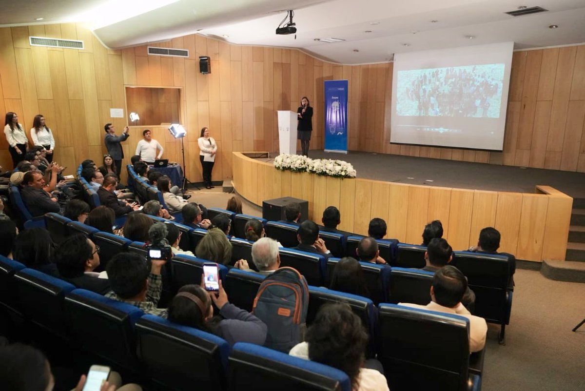 Produccion_Z6's tweet photo. En #Quito participamos de la presentación de los ganadores de #EmprendeTurismo2018 y el anuncio oficial de la segunda fase de este proyecto de @TurismoEc, que busca potenciar a emprendimientos del país que cuenten con actividades de agro y turismo vivencial.
#EcuadorParaTodos🇪🇨 https://t.co/i56bQi70v4