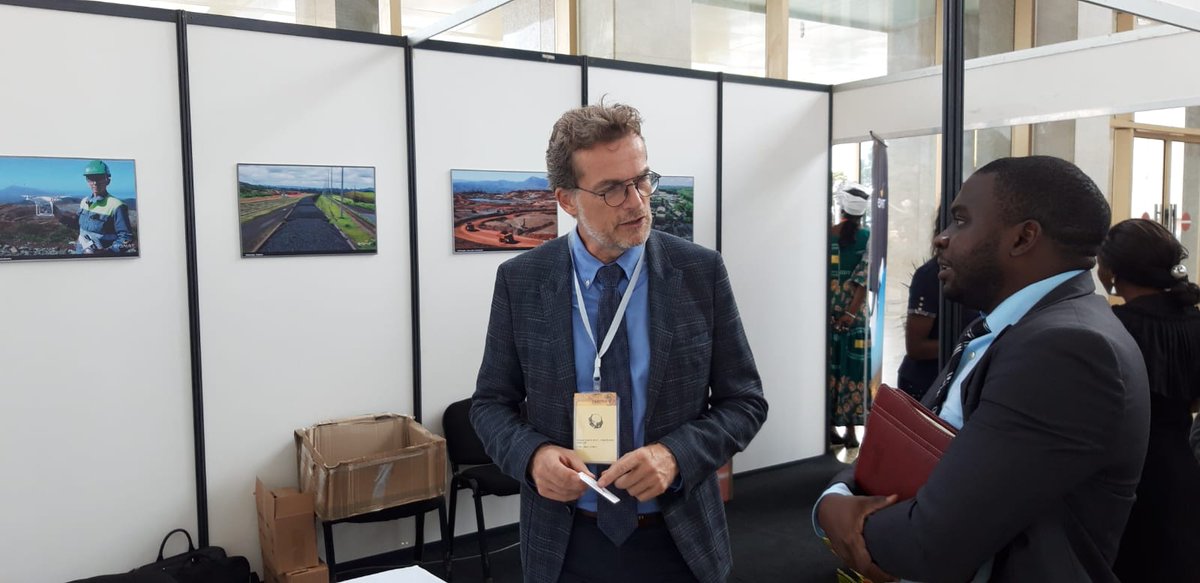 GroupeEramet's tweet image. Rencontres et échanges au programme des équipes @GroupeEramet présentes sur le stand du #CIMEC