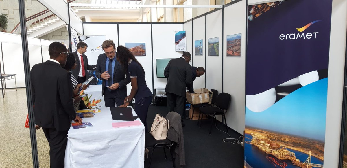 GroupeEramet's tweet image. Rencontres et échanges au programme des équipes @GroupeEramet présentes sur le stand du #CIMEC