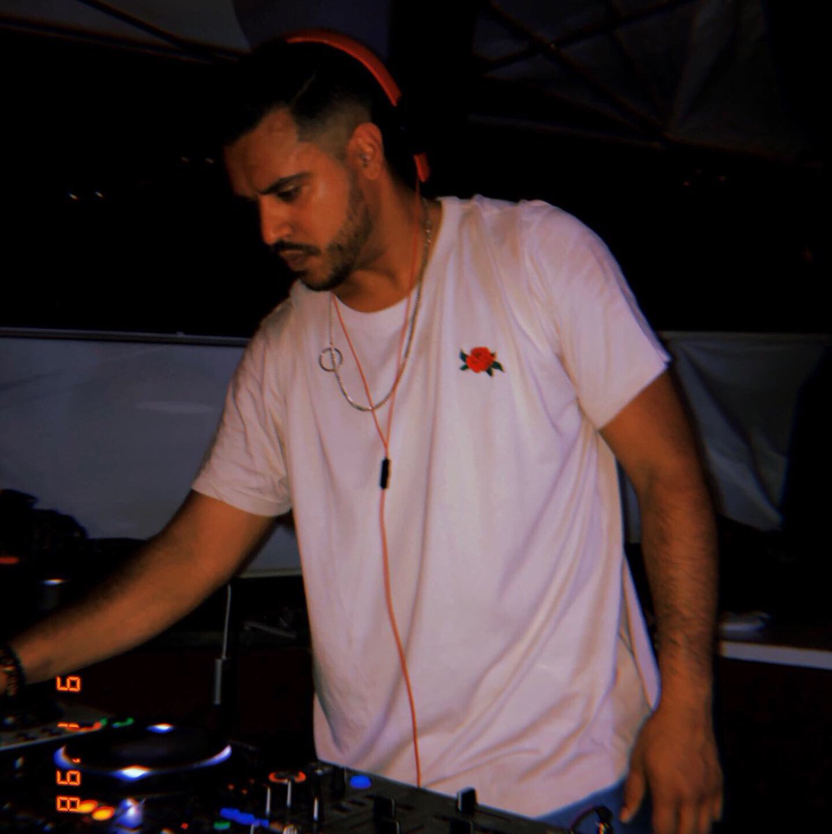arturosanchezdj's tweet photo. Huge thanks to all that came out to @DeepRootRecords LDW Yacht Party. Huge love from NYC. Can’t wait for the next one 
#TheMovementTwins  #techhouse #EZOO #deeprootrecords #yacht #party  #housemusic #dj  #dance #newyork #philadelphia #lamafigang #jointhemovement #tribalhouse https://t.co/f7ZExfCKeL
