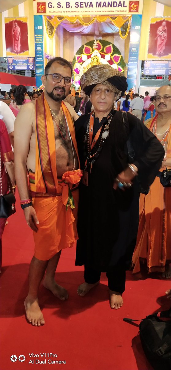 firozeshakir's tweet photo. Documenting #GSBSevaMandalGanesha #KingCircle since last 18 years thanks to Dr #BUPai and late Mr #DineshPai..
#SuneelShenoy others ..
#JaiShreeGanesha 
#GSBCommunity 
#Hinduism https://t.co/6dWnoXJvUU