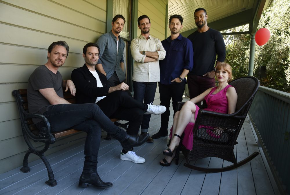 BeastiesForever's tweet photo. AP News - How 7 ‘losers’ forged a bond for ‘It Chapter Two’
➡️https://t.co/jFKmhP3RAA
#Losers
#JamesMcAvoy #BillHader #JayRyan #JamesRamsone #AndyBean #IsaiahMustafa #JessicaChastain #AndyMuschietti
#ITChapter2 #ITEnds https://t.co/0d681Ifrv0