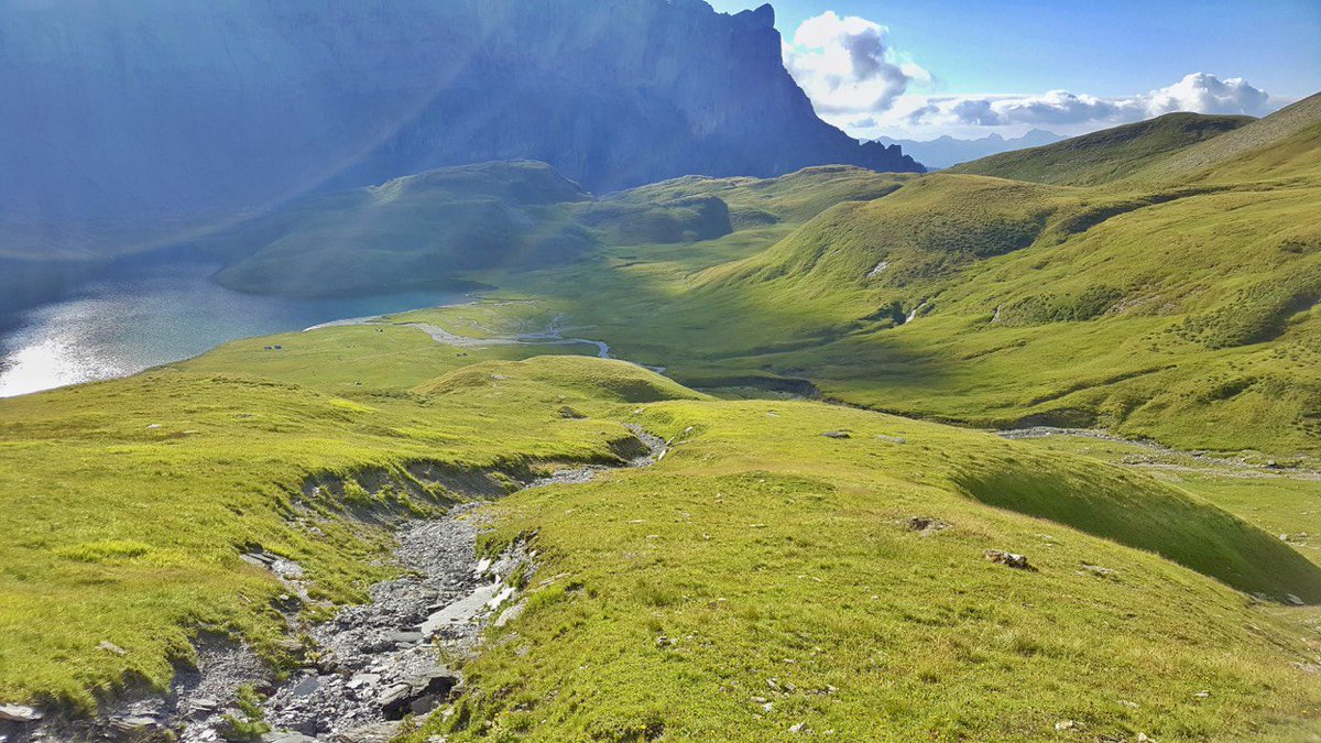 hiiker__'s tweet photo. We love the fact that the literal translation of GR (Grande Randonnée) is "Big Walk". The GR 5 is certainly that! #hikingfrance #alps #hikethealps #theadventurenetwork #eurohike #granderandonnee #wanderweg https://t.co/Z37KlJ2xPx