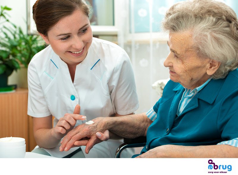 Werken in de #Zorg? Voor al onze #vacatures, klik hier: bit.ly/2xigBrk #driebergen #driebergenrijsenburg #personeel #Werkenindezorg