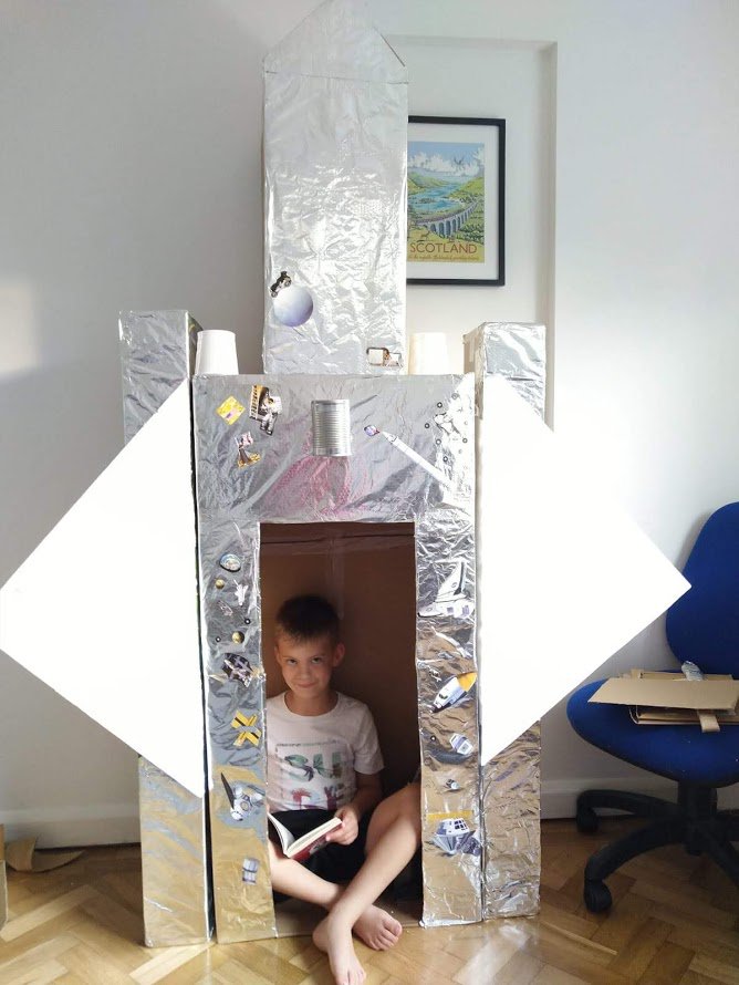 ClaireBeatt's tweet photo. It's time for Hamish to leave his #ReadingDen and head back to school! Thanks for the #SpaceForReading challenge @readingagency https://t.co/Dk2PXlqtrl