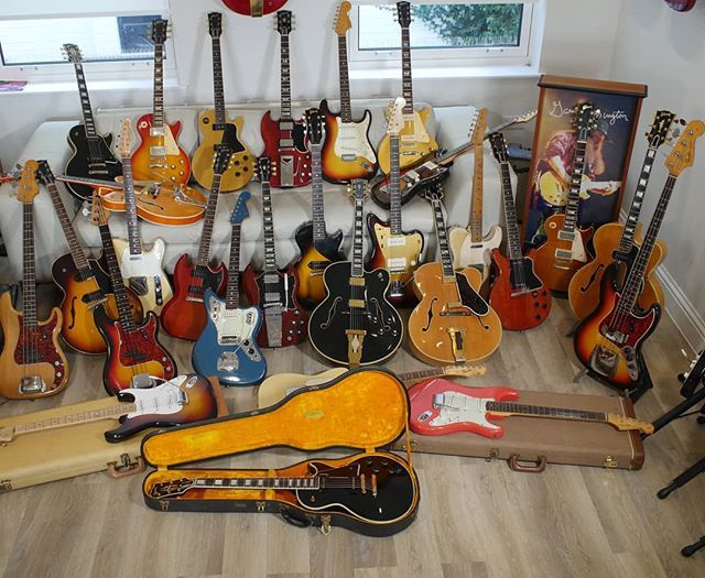 ATBGuitars's tweet photo. Seen anything you like?⁠
⁠
The latest batch for #newguitarday⁠
⁠
1956 #gibsonlespaulcustom, 1959 and 1963 #fenderstartocaster, 1966 #blondetelecaster (hiding 😁), 1964 #fenderprecisonbass, 1956 #gibsones225td, 1968 #fendertelecaster, 1963 #fenderp… https://t.co/biqZUBOHer https://t.co/0fZzSKjyyV