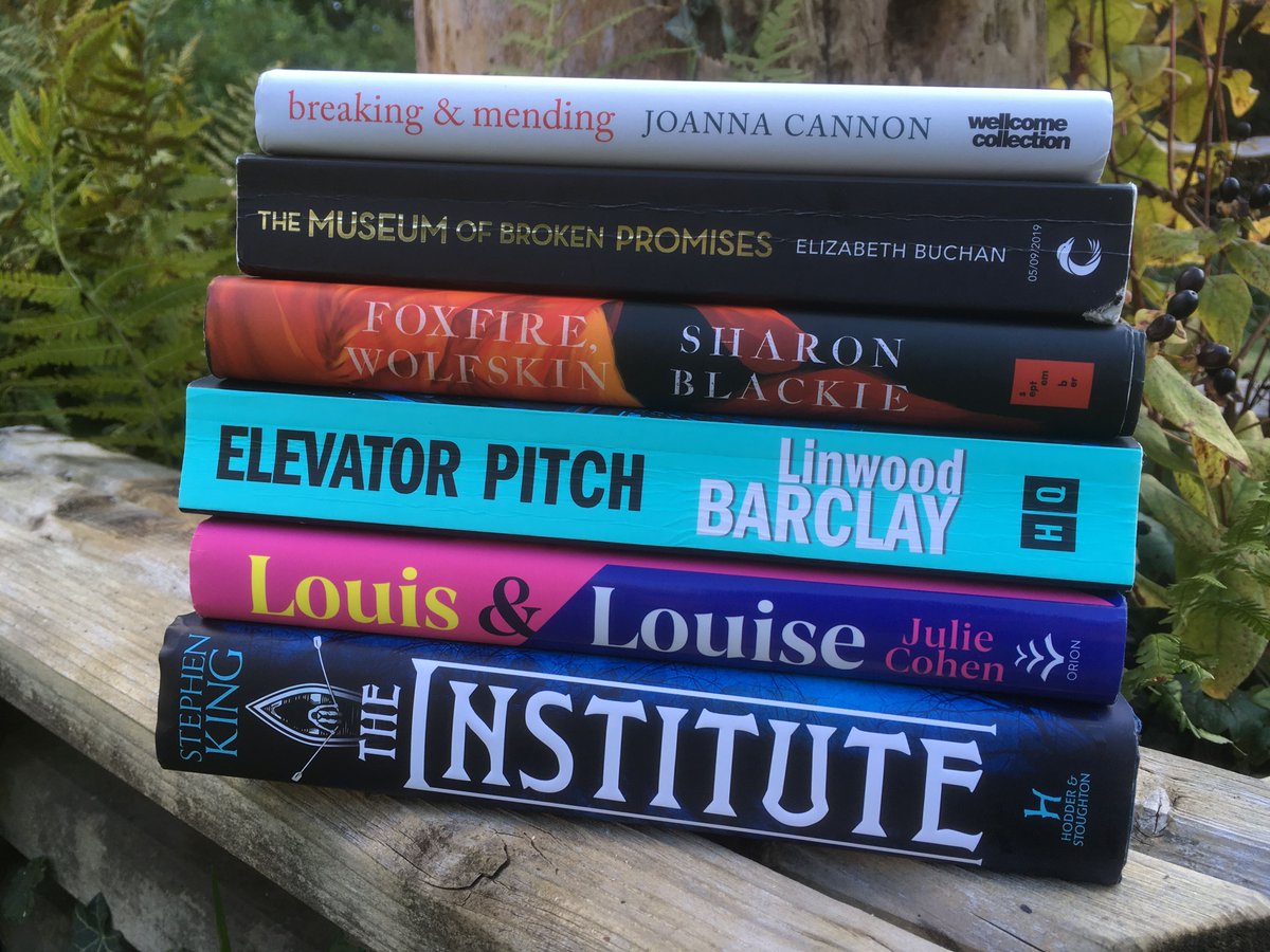 LoveReadinguk's tweet photo. Look at @LRLizRobinson's Sep pics of the month! π
Which books of these would you like to read? π±
@StephenKing @julie_cohen @linwood_barclay @elizabethbuchan @JoannaCannon
#pickofthemonth #bookpile #booksbooksbooks #lovebooks #bookrecommends #book #lovebooks https://t.co/M3L4kdcE2A