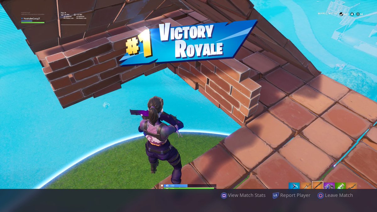 CoryJT_'s tweet image. Ez first game on