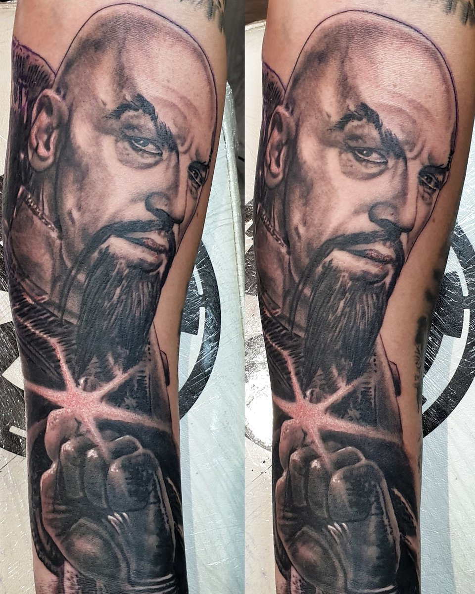 Did this Ming The Merciless piece today. A ton of fun! (For me!) If you were going to get a portrait of a classic movie villain who would it be? 🤔 #flashgordon #mingthemerciless #blackandgreytattoo #tattooartist #realism #realistictattoo <a href="/TheDailyTattoos/">Tattoos ★ ★ ★</a> <a href="/TattooSociety13/">TattooSociety13</a>