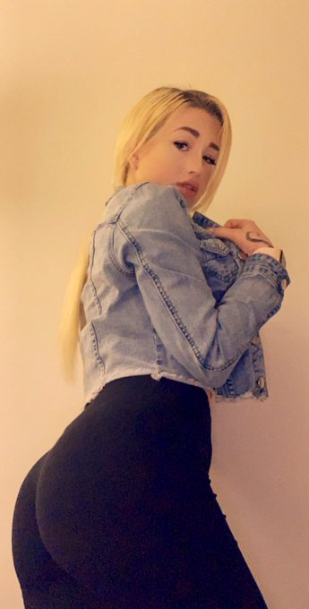 Taste you like a secret or a sin?🤔 https://t.co/jVGsKnjnF9<a href="/tag/littlebootiesmatter"class="tags"><span>#littlebootiesmatter</span></a>