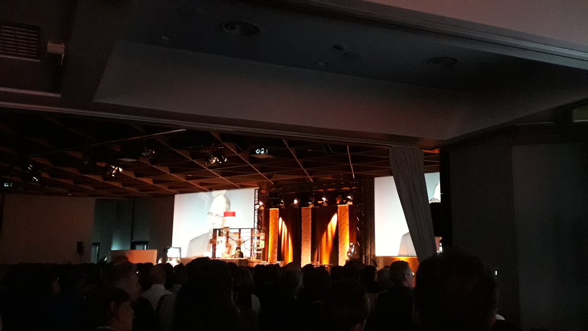 eloicarton's tweet photo. Les #pepites @GroupeIRD 
c'est parti ! 
The place to be ce soir 👏😃
#dirigeants #Entrepreneurs  #createurs #innovation 
#OptiCost à vos côtés https://t.co/zDqA3whFAB