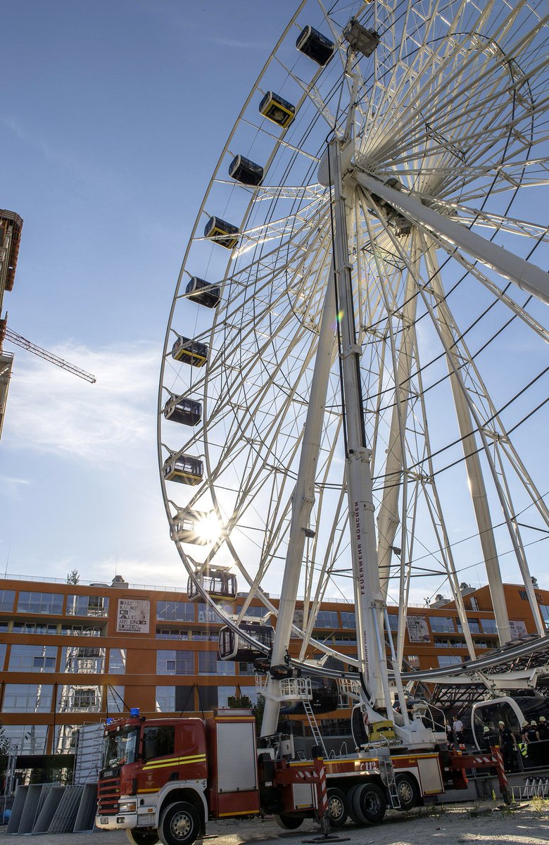 Feuerwehr München tweet media