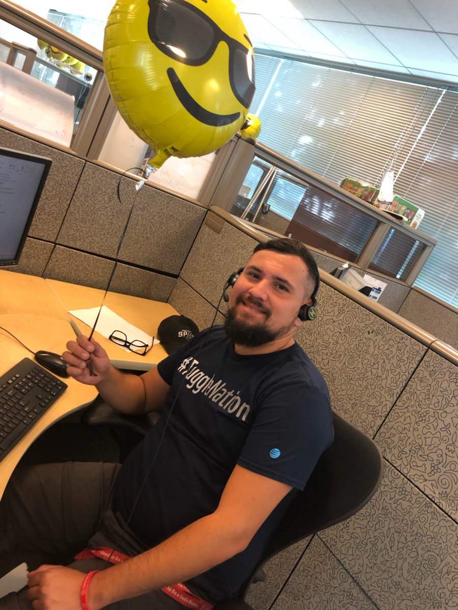 JessMel_562_SSG's tweet photo. #TeamFrantastic started the day off with 2 before lunch! 🤑🤑@franserranomss @KathyValladare8 @N_Vega_Guadian @IamJosephL @christopherduo @CerritosPride @loo_lewis https://t.co/2oRQZ5mhza