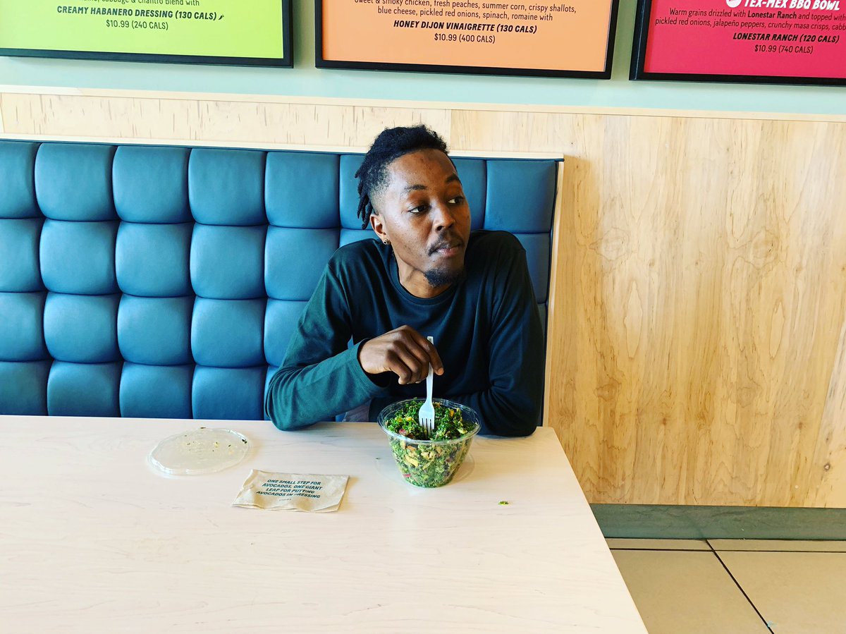 soncierthehero's tweet photo. #choptsalad #salad #foodie #health #healthyfood #lunch #kale #vegetables #vegan #rawvegan #vegetarian #vegatarian #veganfoodshare #DMV #locs #melanin #zen #facts #litty #eating #vlog #soncier #fucknegativeshit #positivethoughts #positivevibes #investinhealth #dctop20 @Chopt https://t.co/L8pluiEHKj