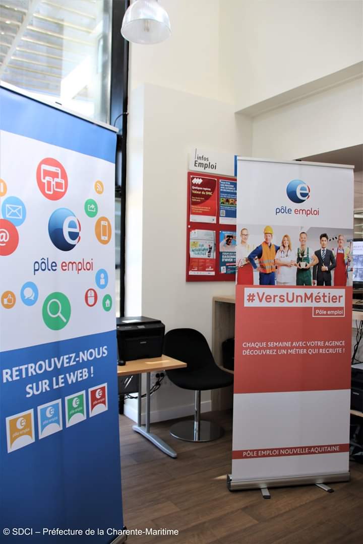 Prefet17's tweet photo. #Economie
Inauguration de la nouvelle agence Pôle emploi Bel Air à #LaRochelle.
Une réponse à un besoin de proximité pr les demandeurs d'emploi et les entreprises. 
En #CharenteMaritime 6 agences accompagnent les demandeurs d'#emploi. Le #chômage est de 8,6 %, soit -0,5 % en 1 an https://t.co/LdLU7eteMa