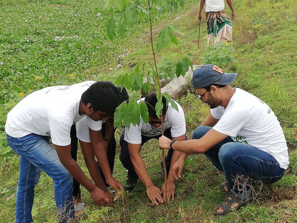 w3engineers's tweet image. In this era of industrialization, we hardly think of the nature that we breathe in. This weekend we made a small move to protect mother nature.
🌿🌿 Save Trees, Save Life 🌿🌿
#TreePlantation #W3Engineers #ForFutureGenerations #SaveNature #SaveTrees
