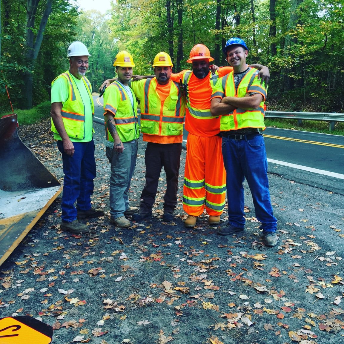 FirstFlagging's tweet image. 