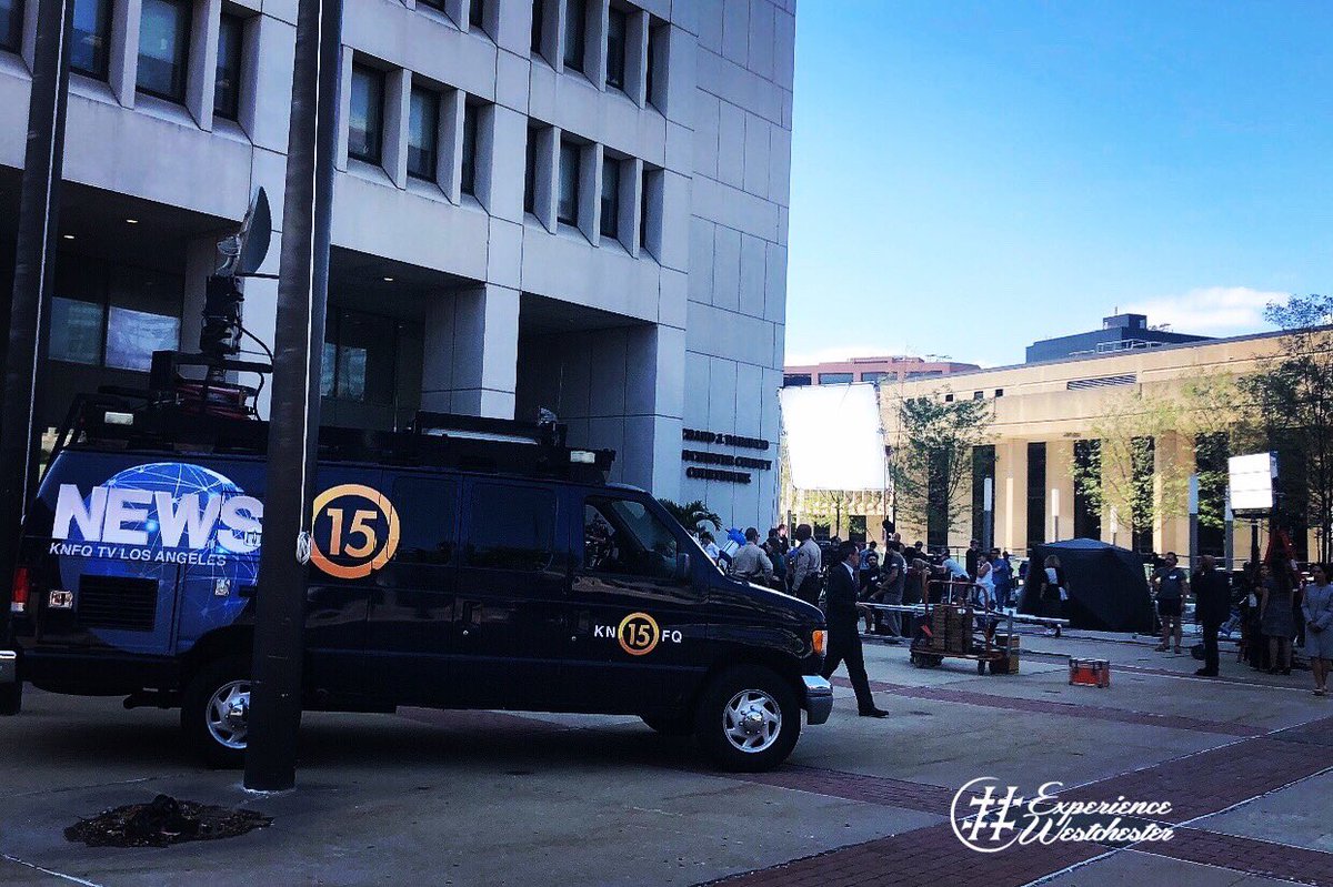 ExpWestchester's tweet photo. #LosAngeles comes to #WestchesterCounty #NewYork 
🎬🎥🎬

#OnLocation #Movie #TV #Shoot 
Your #Tax 💰@ #work 🤣🤷🏽‍♂️🤷🏼‍♀️🤣

-How did you #Experience #Westchester today?
• https://t.co/jkfTVIVTpI
