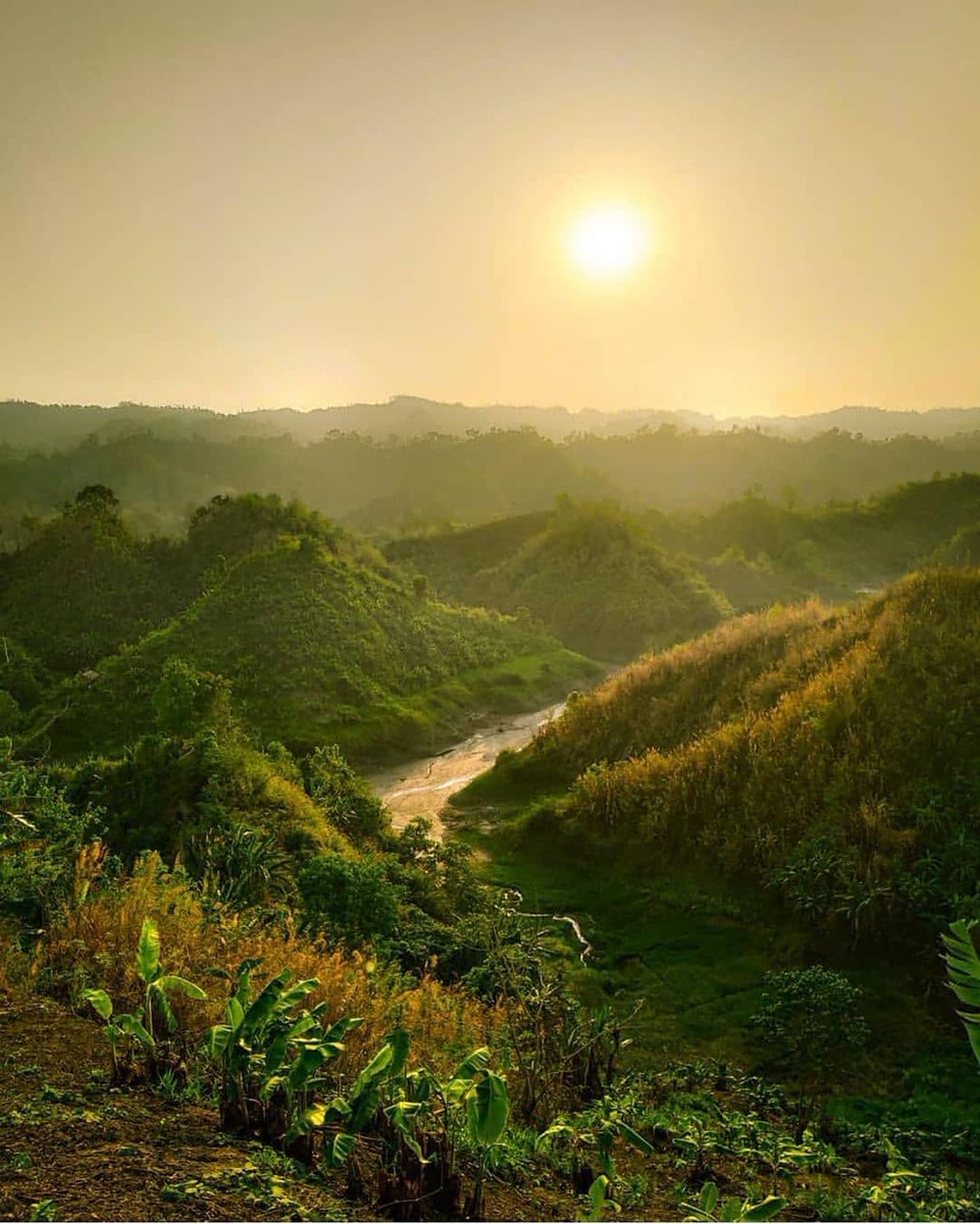 bdtravelplus's tweet photo. @bdtravelplus @zerosecond9
Dhaka Bangladesh.
#travelblogger #Travel #acefamily #Bangladesh #bitcoin #Bangladeshi #nature #naturelovers #natural #photooftheday #photoshop #tbtfan #LoveIsland https://t.co/vKYyWB1CFV
