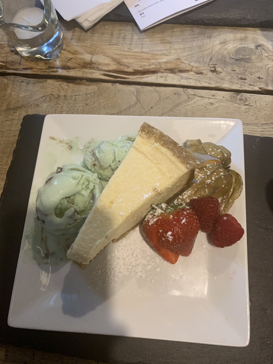 So tonight to celebrate our daughters first day at school went to a pub in Ironbridge called the Woodbridge for desert, I had the homemade cheese cake for £6 quid and to my suorise it was great defiantly recommend to anyone