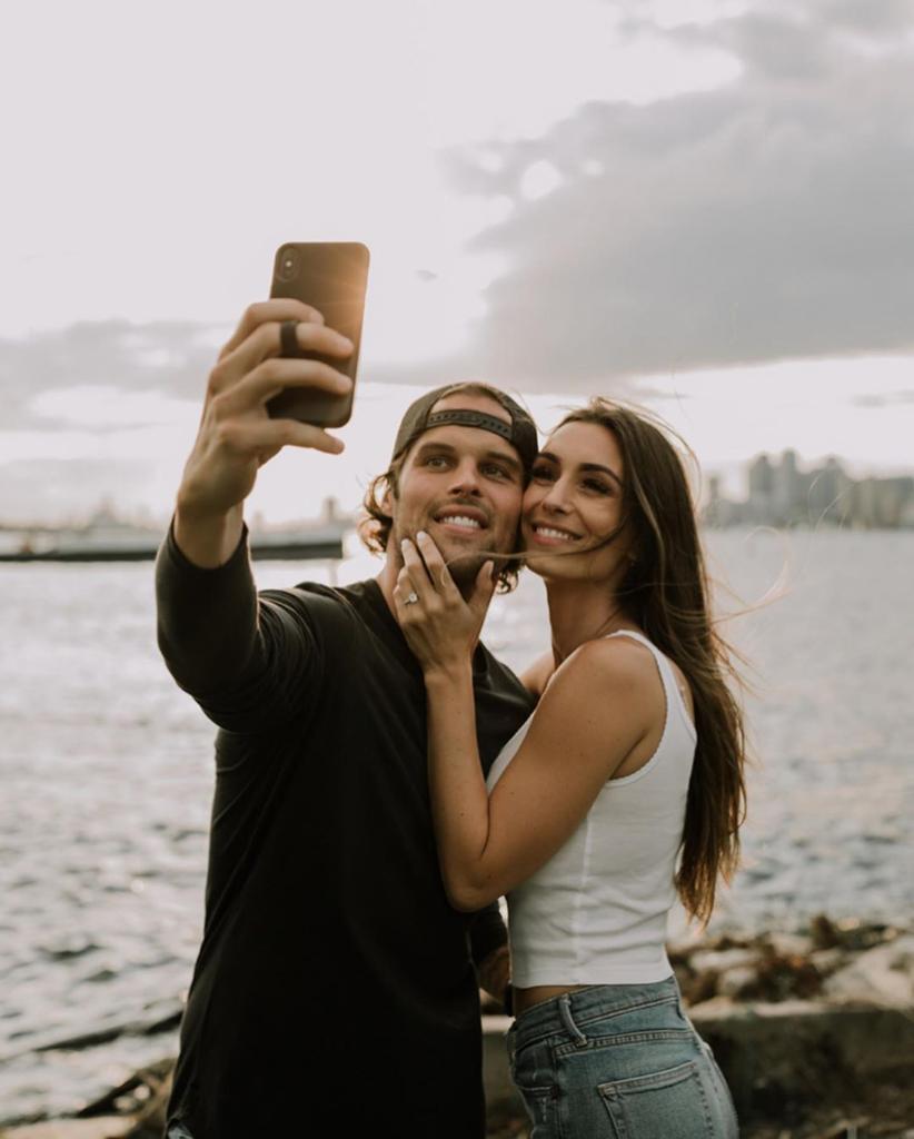 BachParadise's tweet photo. Another Paradise success story! We couldn’t be happier for @kevin_c_wendt and @astrid_loch! Congratulations on your engagement! ❤️
📷: Kevin Wendt https://t.co/Rc482TRkmG