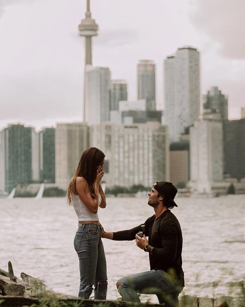 BachParadise's tweet photo. Another Paradise success story! We couldn’t be happier for @kevin_c_wendt and @astrid_loch! Congratulations on your engagement! ❤️
📷: Kevin Wendt https://t.co/Rc482TRkmG