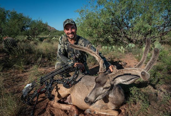 PSEBows's tweet photo. Pedro Ampuero harvested a cool Arizona buck on an OTC tag. Have you ever gotten the chance to hunt an OTC tag in Arizona (or any other state) with your PSE bow? #HuntWithPSE #PSENATION #psebows #bowhunting https://t.co/PkqnkViN9s
