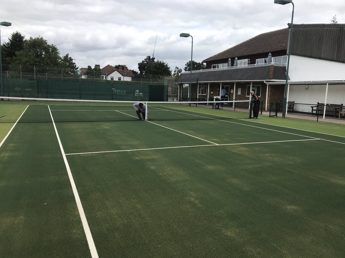 BLTSC's tweet photo. New #tenniscourts at BLTC ❤️🎾 come and find out more! Complete beginner to advanced #wegotyou #bromley #kent #orpington #beckenham #westwickhanm #hayes @TigerTurfUK https://t.co/P2ac3LLiHO