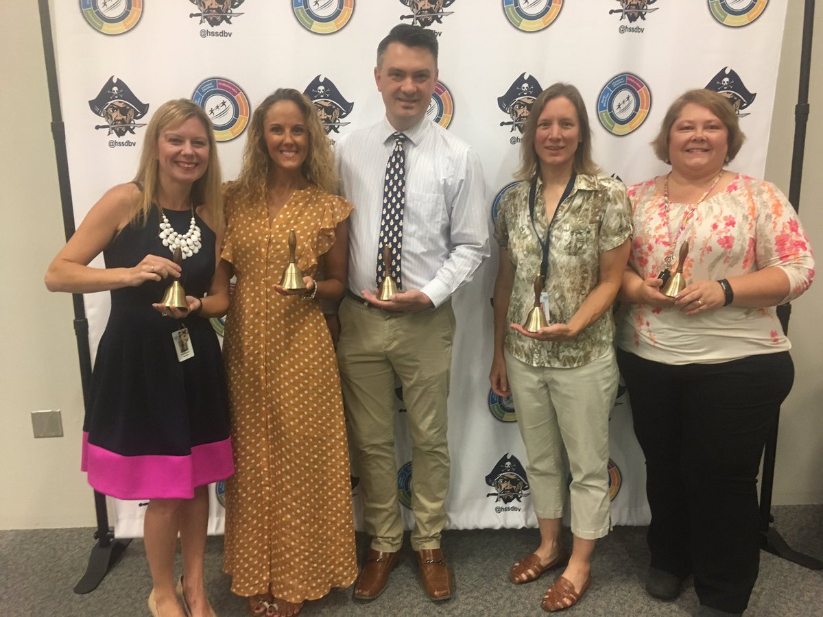 EPatchak's tweet photo. When you miss your 15 year service award due to an unforeseen emergency... you stage a redo!  Congrats @jvdyteach  Thank you @DLHSSD1!  #bvhiringclass2004  @HSSD https://t.co/m7XH7zhKEM