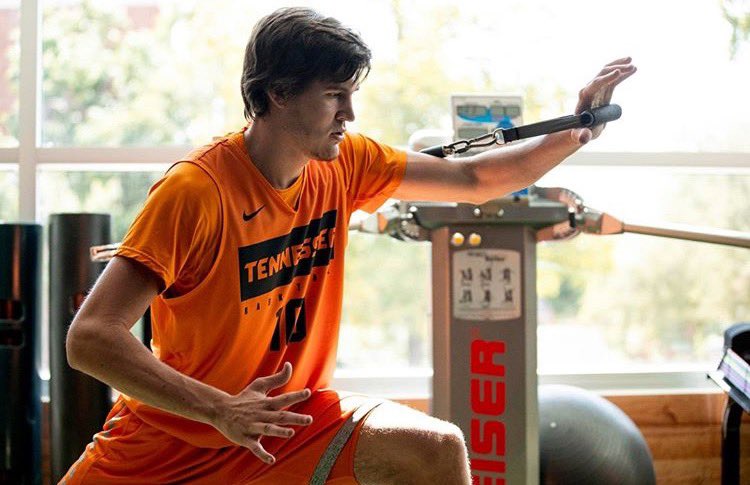 GrantRamey's tweet photo. y’all aren’t ready for Keanu Fulkerson’s flow 

(pic via @Vol_Hoops) https://t.co/AWBRVawZ3o