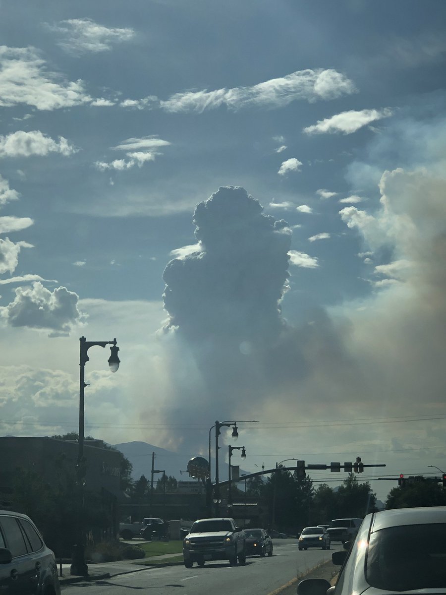Darbybailey's tweet photo. Can see the #TooeleFire growing and flaming from Sugarhouse Utah #utahfire https://t.co/npj3CcUlvV