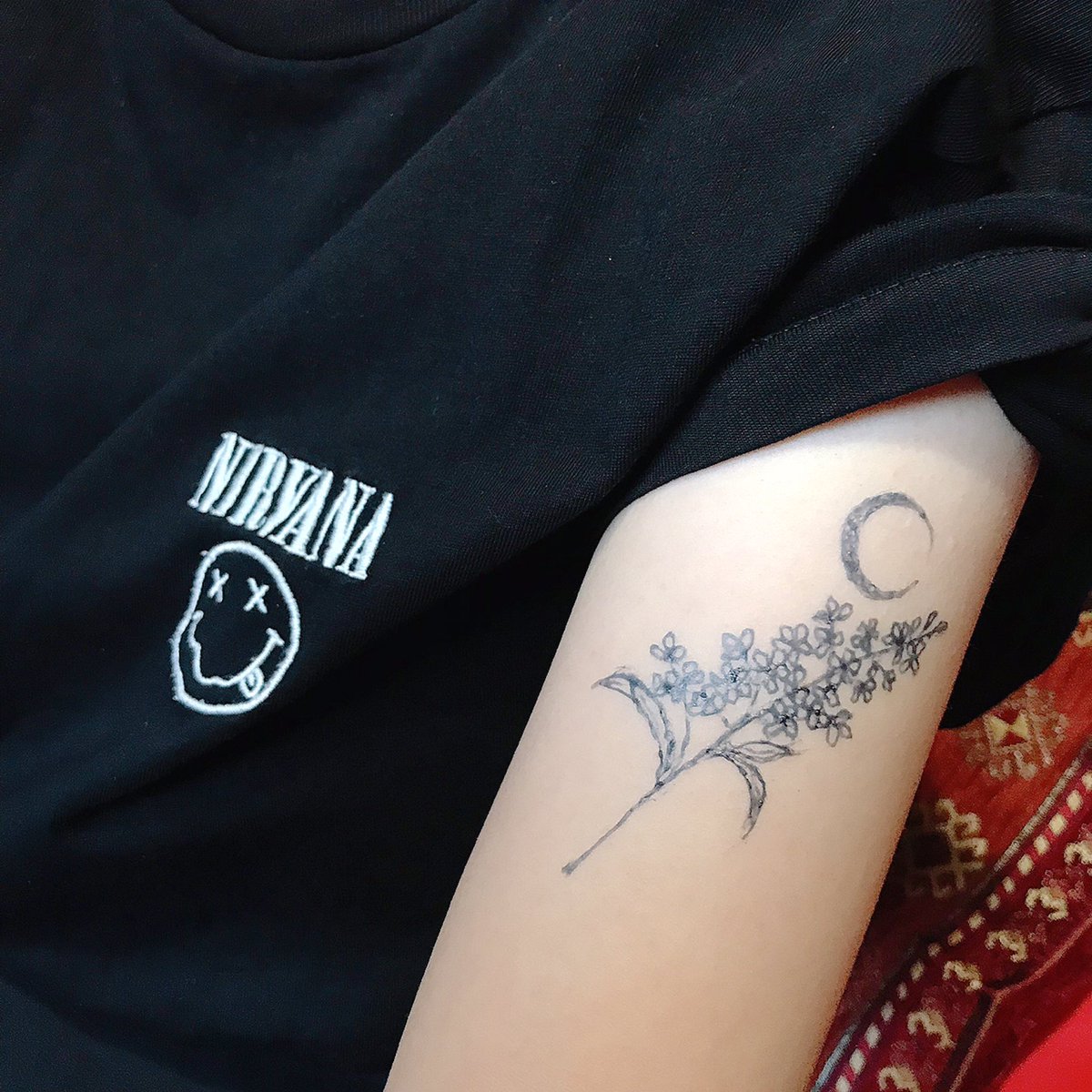 Azu Body Art ジャグアタトゥー大阪 ヘナタトゥー大阪 Ar Twitter ワンポイントの花 Jagua Jaguatattoo Mehndi Henna Hennatattoo Hennabodyart ジャグアタトゥー大阪 ジャグア ジャグアタトゥー メヘンディ ヘナタトゥー ヘナアート Bodyart