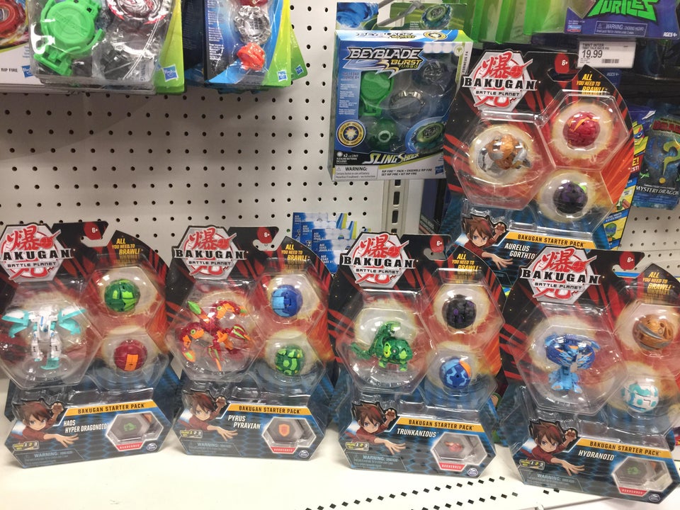 bakugan pyrus pyravian