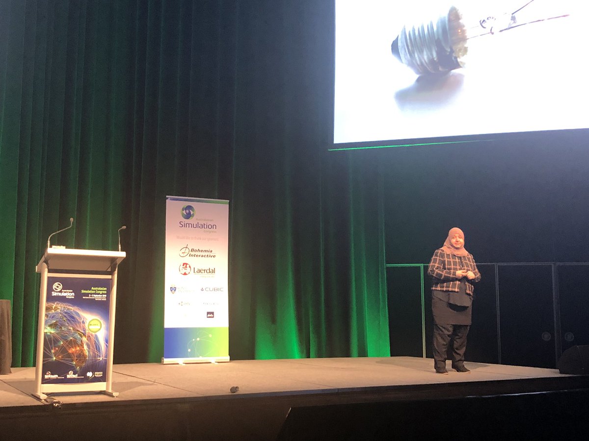 InSituSteph's tweet photo. @talk2nemat providing amazing learning opportunities for medical students @BondUniversity working with SP’s to operate a fully simulated ED. Where can I sign up to be a nurse for the day in this ED? #simcongress19 #womeninsim @SocraticEM https://t.co/SDqTT0aIdn