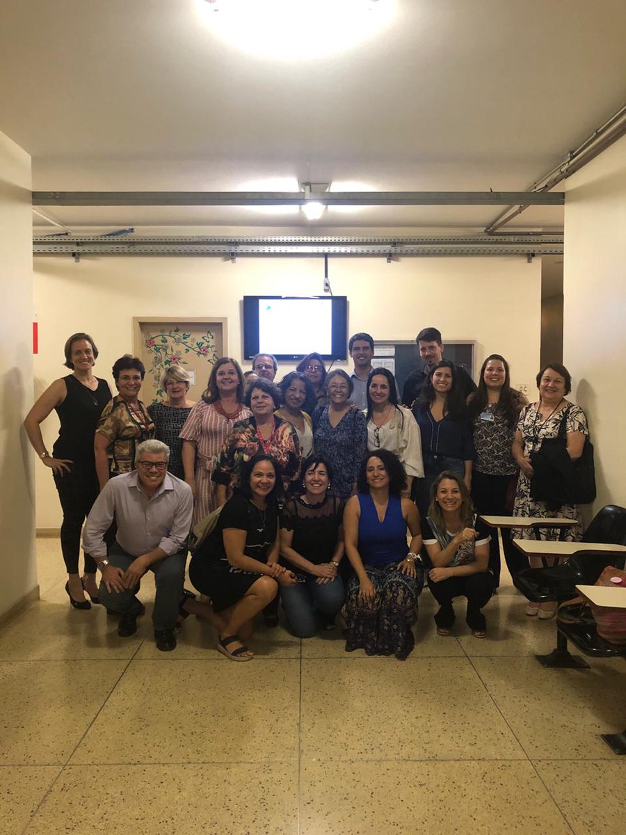 ActaPaulEnferm's tweet photo. A Editora da Acta, participou nos dias 2-3/09/19, do Encontro com os Editores das Revistas de Enfermagem que compõem a coleção REV@Enf/SciELO, na UFMG-BH. Participou da reunião o Coord. do SciELO, o Ms Abel Packer.
#actaepe #80anosepe #unifesp #campussp #scielo
#revenf #BVSaude https://t.co/04FMOGpK60