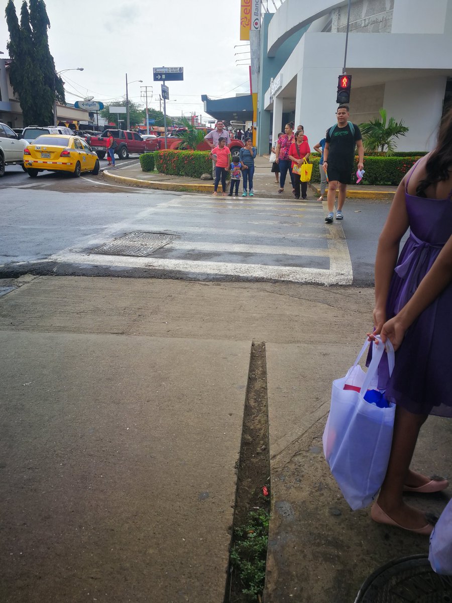 £dgar Araya tweet media