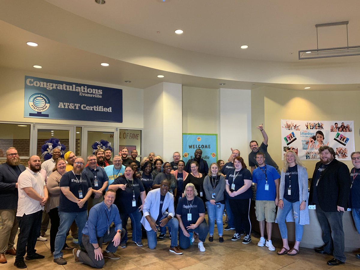 anthonyetuggle's tweet photo. Happy Tuesday #Tugglenation. Ready to #WIN with the MSS Evansville team as they complete the transition from ATS today. #TogetherWeWin @rebbysellers @evv_cc https://t.co/8dfbRv0WDg