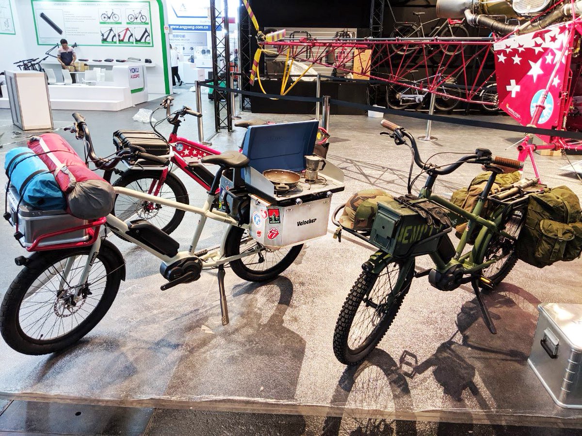 VELOCKER is now on display at the Benno booth A1-518 @eurobike_show. How cool is this photo utilizing our cargo pannier for #camping by bike! #ebikecargo #velocker #lifebybike #eurobike2019 #eurobike #bikecamping #bikepannier #ebike #cargobikes #bikebags #bikepackingbags #benno