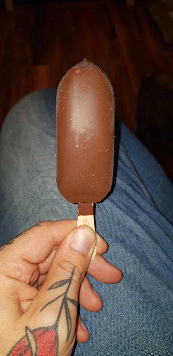 rsiapparel's tweet photo. Think you need to change your name @MagnumIceCream. https://t.co/wbywJqtjGQ